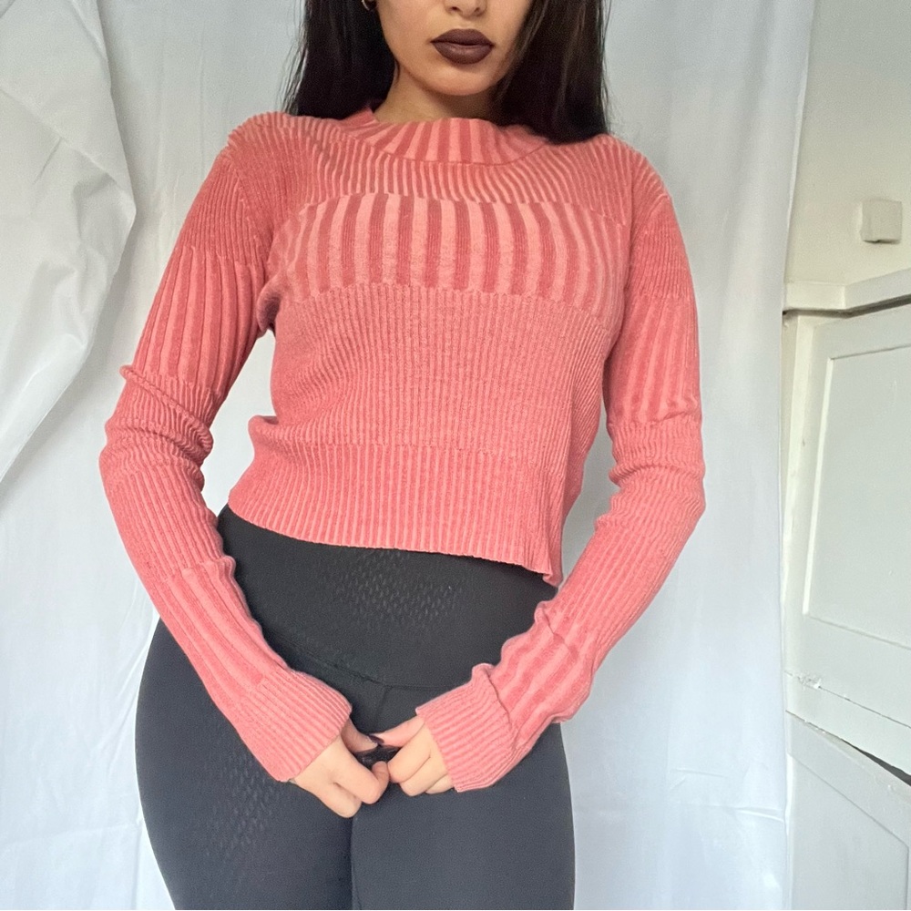 American Eagle outfitters Pink Ribbed Sweater